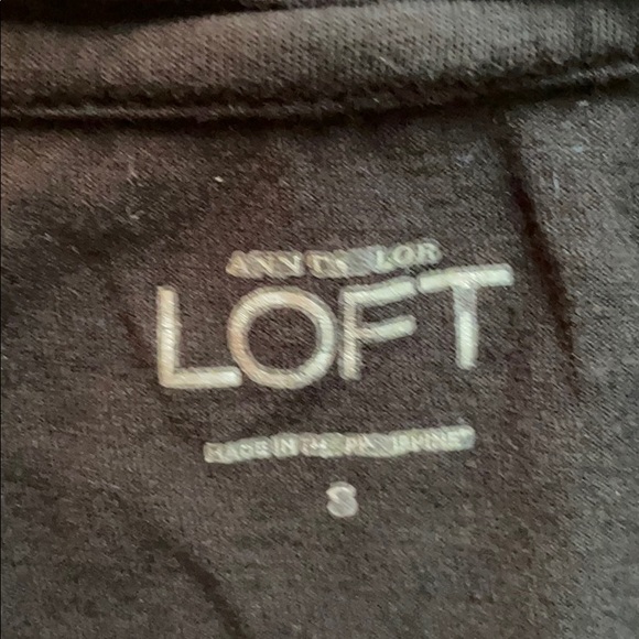 🌺Ann Taylor Loft black top🌺 - Picture 4 of 4